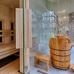 Famixdom Royal Wellness & Centrum Zakopane