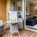 Famixdom Royal Wellness & Centrum Lägenhetshotell Zakopane