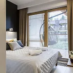 Famixdom Royal Wellness & Centrum Lägenhetshotell