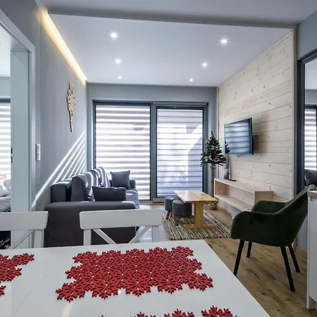 Famixdom Royal Wellness & Centrum Aparthotel Zakopane