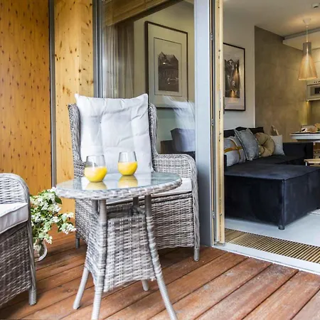 Famixdom Royal Wellness & Centrum Aparthotel Zakopane