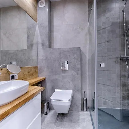 Famixdom Royal Wellness & Centrum Zakopane