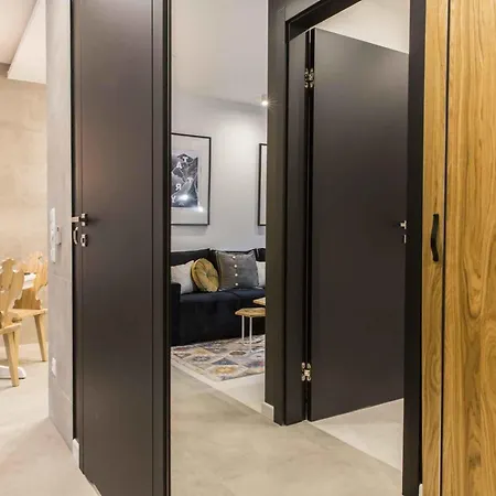 Famixdom Royal Wellness&spa Centrum 3*