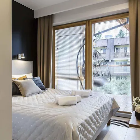 Famixdom Royal Wellness&spa Centrum Hotel apartamentowy