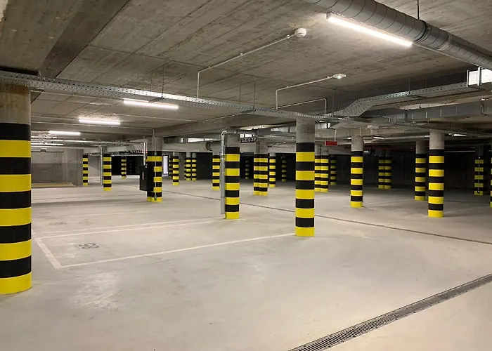 Famixdom Royal Wellness & Centrum Ξενοδοχείο με διαμερίσματα