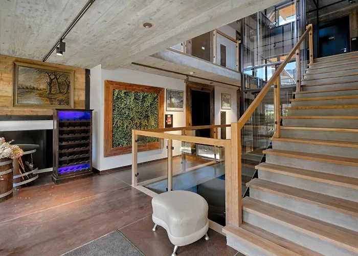 Famixdom Royal Wellness & Centrum 3* Ζακοπάνε