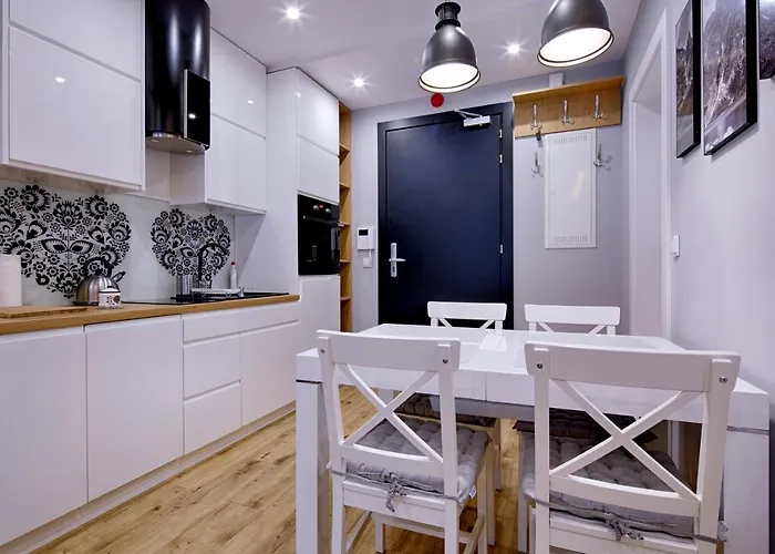 Famixdom Royal Wellness & Centrum 3* Ζακοπάνε