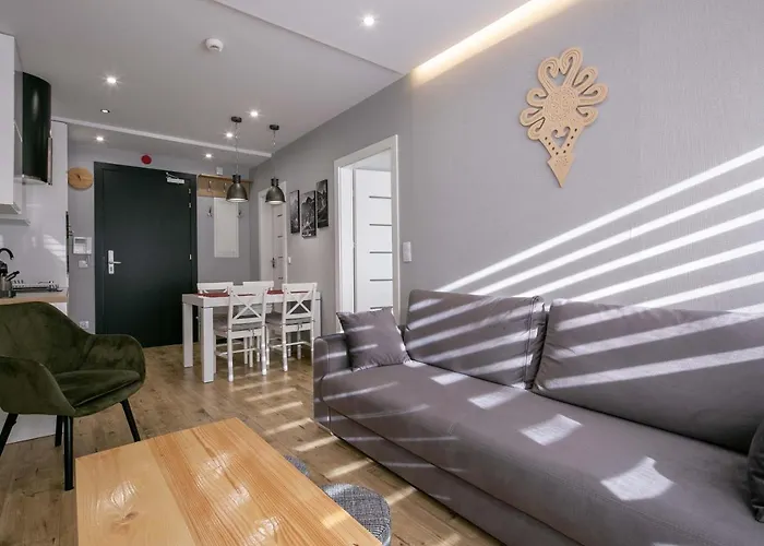 Famixdom Royal Wellness & Centrum 扎科帕内