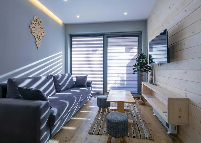 Famixdom Royal Wellness & Centrum 3* 扎科帕内