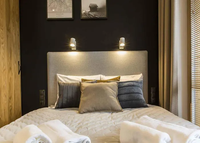 公寓式酒店 Famixdom Royal Wellness & Centrum