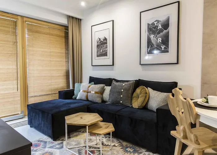 Famixdom Royal Wellness & Centrum Ξενοδοχείο με διαμερίσματα