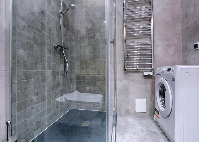 Famixdom Royal Wellness & Centrum